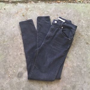 Mile high Skinny denim from Levi Strauss